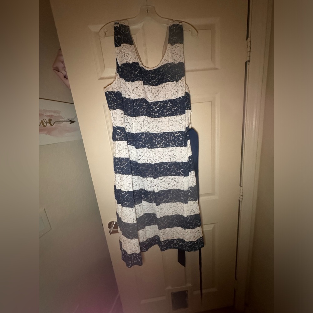 Women’s plus size dress